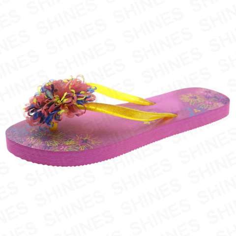 Women Rubber Slipper with Fabric Flower